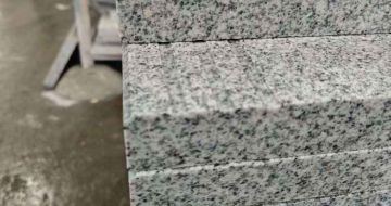 临汾芝麻白楼梯踏步