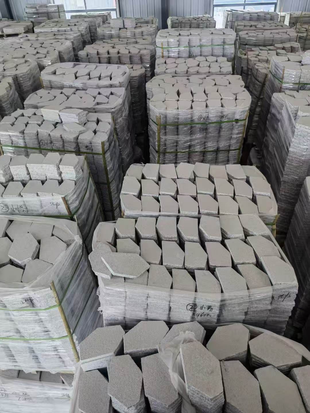 临汾芝麻白石材冰裂纹，碎拼。