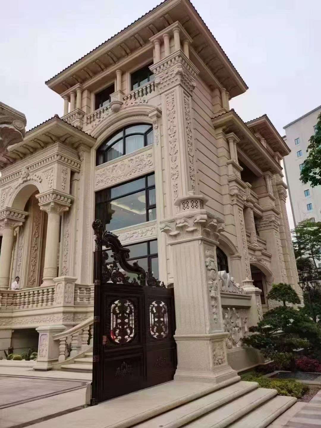 临汾黄金麻别墅外墙异形定制